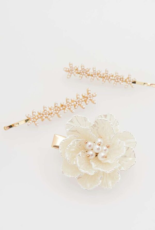 Flower Hair Clip - Image 3