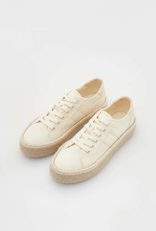 Premium Comfortable Sneakers - Image 2