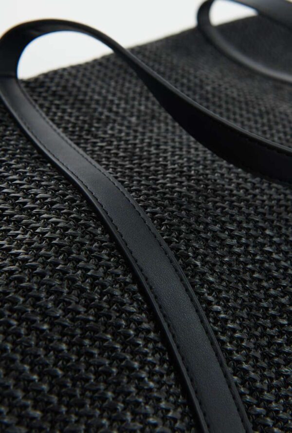 Large Wicker Shoulder Bag - Image 4