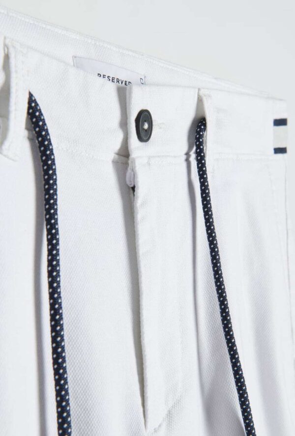 Men's Stretch Denim Shorts - Image 4